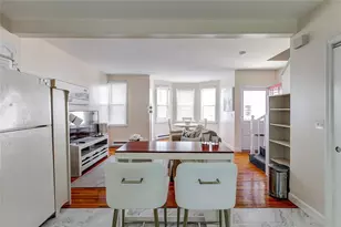 27 Thames St, Newport, RI 02840 - Photo 12