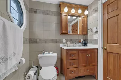 64 Julia Street, Cranston, RI 02910 - Photo 20