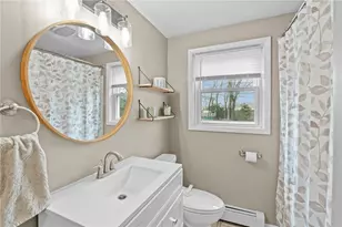 150 Greenmeadow Cir, North Kingstown, RI 02852 - Photo 18