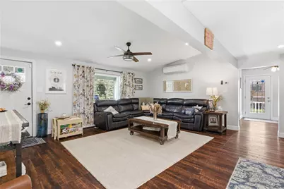 72 Kevin Drive, Tiverton, RI 02878 - Photo 8