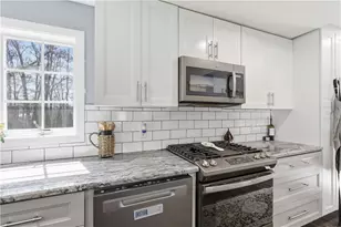 72 Kevin Dr, Tiverton, RI 02878 - Photo 16