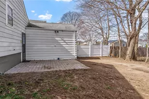 16 Homestead Ave, Johnston, RI 02919 - Photo 24