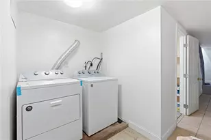 12 Charles St, Brockton, MA 02321 - Photo 18