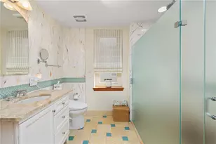 341 Thames St, Bristol, RI 02809 - Photo 22