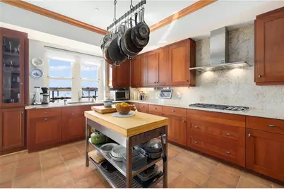 341 Thames Street #S-104, Bristol, RI 02809 - Photo 12