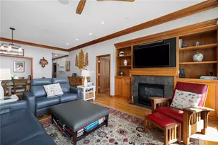 341 Thames St, Bristol, RI 02809 - Photo 6