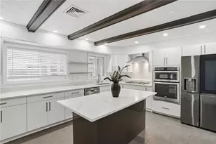 109 Cobble Hill Rd, Lincoln, RI 02865 - Photo 1