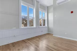 72 Kendrick Ave, Woonsocket, RI 02895 - Photo 8