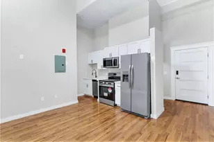 72 Kendrick Ave, Woonsocket, RI 02895 - Photo 10