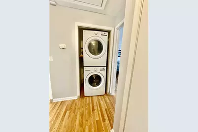 106 Swinburne Row, Newport, RI 02840 - Photo 18