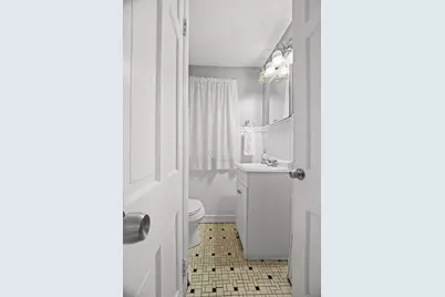 151 Orient Avenue, Pawtucket, RI 02861 - Photo 16