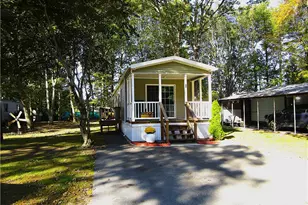 40 Leisure Way, Coventry, RI 02816 - Photo 2