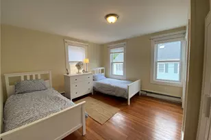 19 Howard St, Newport, RI 02840 - Photo 8