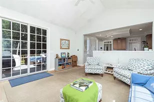 371 Glen Hill Dr, North Kingstown, RI 02874 - Photo 20