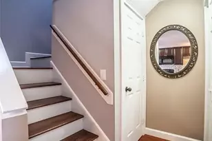 66 Girard Ave, Newport, RI 02840 - Photo 4