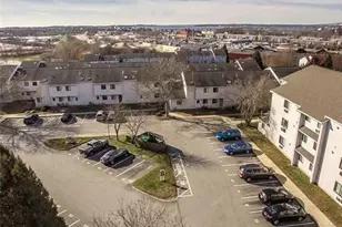 66 Girard Ave, Newport, RI 02840 - Photo 32