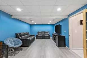 12 Railroad Row, Warwick, RI 02886 - Photo 16