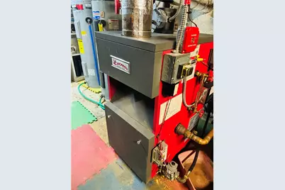 527 Laurel Hill Avenue, Cranston, RI 02920 - Photo 24