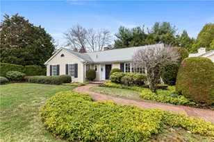 28 S Hill Dr, Cranston, RI 02920 - Photo 6