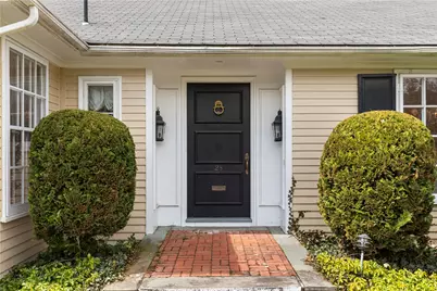 28 South Hill Drive, Cranston, RI 02920 - Photo 8