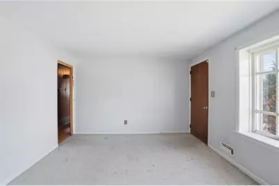 128 Clifford Street, Pawtucket, RI 02860 - Photo 26