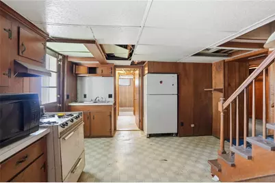 128 Clifford Street, Pawtucket, RI 02860 - Photo 34