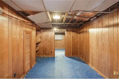 128 Clifford Street, Pawtucket, RI 02860 - Photo 32