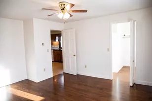 11 Milk St, Bristol, RI 02809 - Photo 10