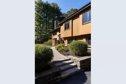 8 Robin Drive, North Kingstown, RI 02852 - Photo 4