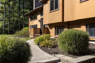 8 Robin Dr, North Kingstown, RI 02852 - Photo 4