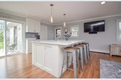 39 Grafton Street, Newport, RI 02840 - Photo 6