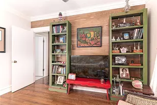 12 Coldbrook Ct, Cranston, RI 02920 - Photo 10