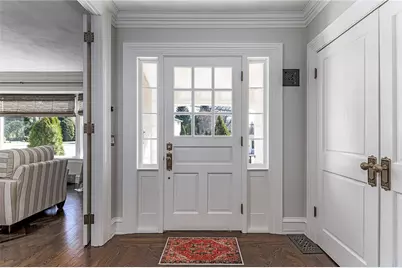 12 Coldbrook Court, Cranston, RI 02920 - Photo 4