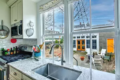 44 Wood Street, Providence, RI 02909 - Photo 18