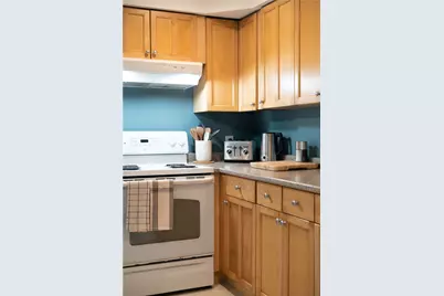 534 Aquidneck Avenue #A, Middletown, RI 02842 - Photo 26