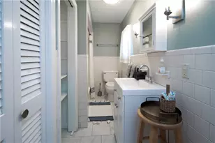 534 Aquidneck Ave, Middletown, RI 02842 - Photo 40