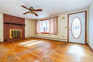 586 Child St, Warren, RI 02885 - Photo 6