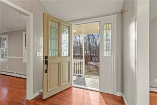 42 Belfield Dr, Johnston, RI 02919 - Photo 6