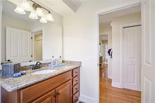 302 Pond St, South Kingstown, RI 02879 - Photo 22
