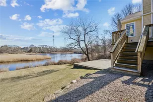 302 Pond St, South Kingstown, RI 02879 - Photo 40