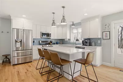 3 Rego Avenue, Bristol, RI 02809 - Photo 2