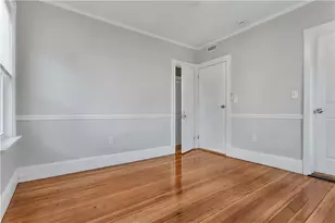 382 Orms St, Providence, RI 02908 - Photo 12