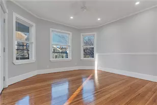 382 Orms St, Providence, RI 02908 - Photo 8