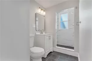 382 Orms St, Providence, RI 02908 - Photo 6