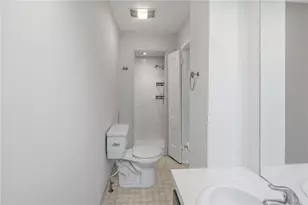 135 Columbia Ave, Cranston, RI 02905 - Photo 12