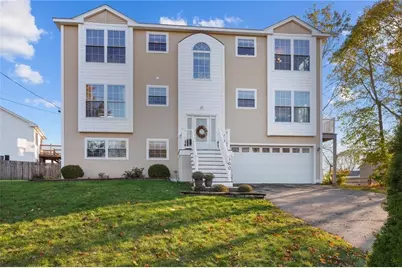160 Suburban Parkway, Warwick, RI 02889 - Photo 2