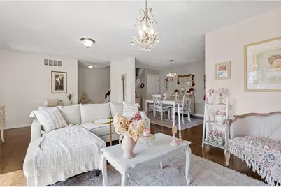 200 Mayfield Avenue #C8, Cranston, RI 02920 - Photo 8