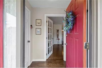 200 Mayfield Avenue #C8, Cranston, RI 02920 - Photo 4