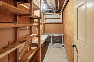 230 New London Ave, West Warwick, RI 02893 - Photo 38