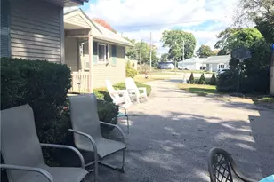 179 Ln 4 Rd, Warwick, RI 02888 - Photo 4